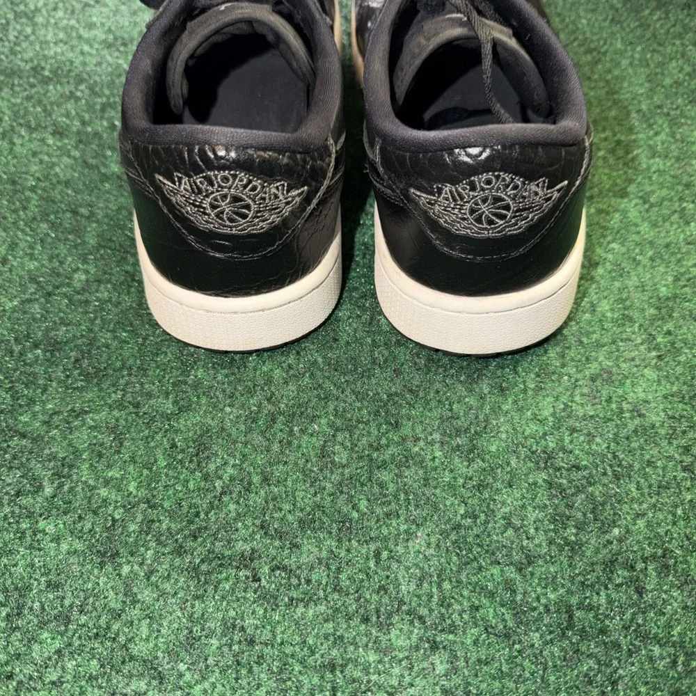 Nike Air Jordan Retro 1 Low G Golf Black Croc Skin Mens Size 10